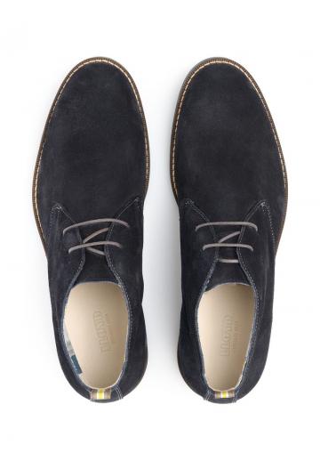 Ботинки на шнуровке