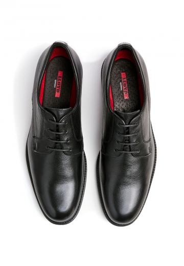 Ботинки на шнуровке