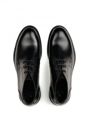 Ботинки на шнуровке