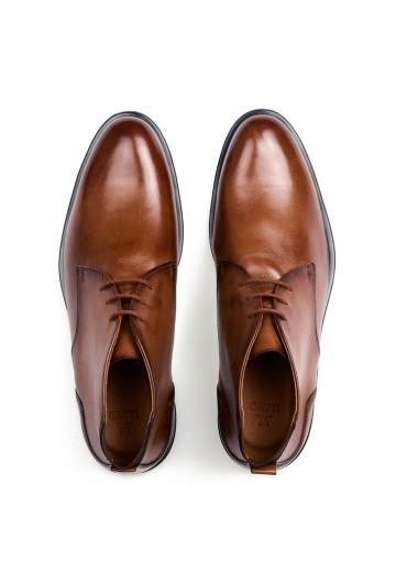 Ботинки на шнуровке