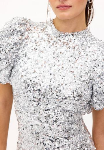 Короткое платье