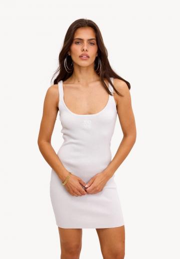 Платье футляр