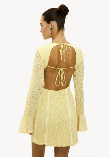 Короткое платье