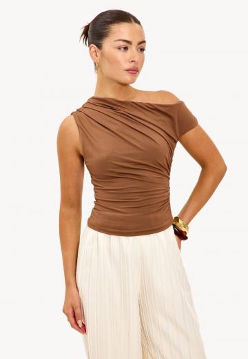 Топ на одно плечо