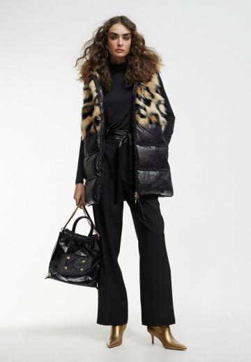 Пуховой жилет