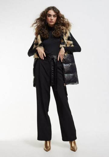 Пуховой жилет