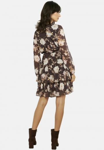 Короткое платье