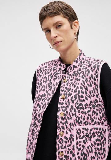 Джинсовая жилетка