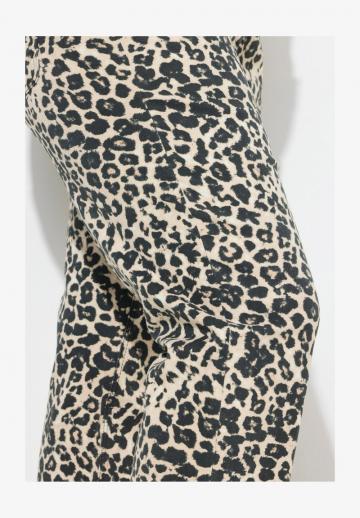 Свободные джинсы