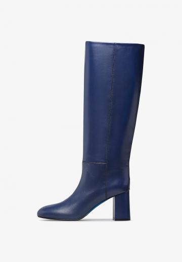 Высокие сапоги