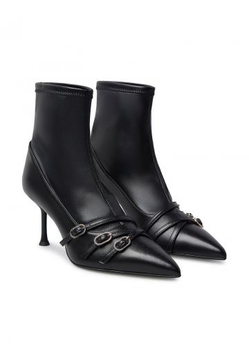 Высокие сапоги