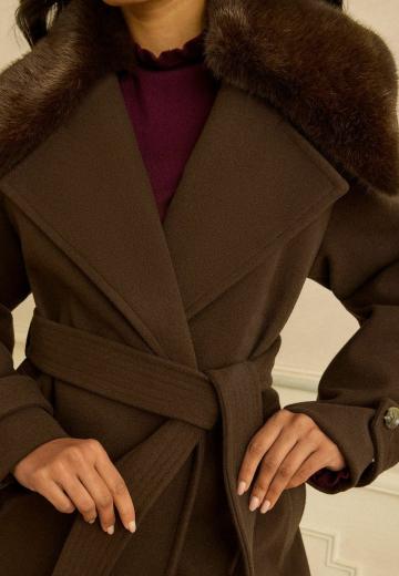 Шерстяное пальто