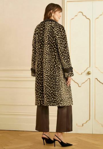 Шерстяное пальто