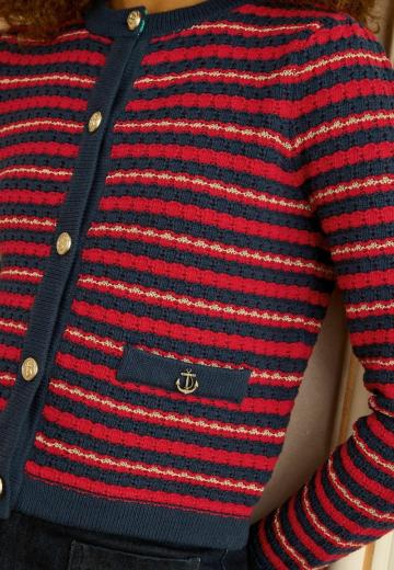 Жаккардовая вязаная кофта