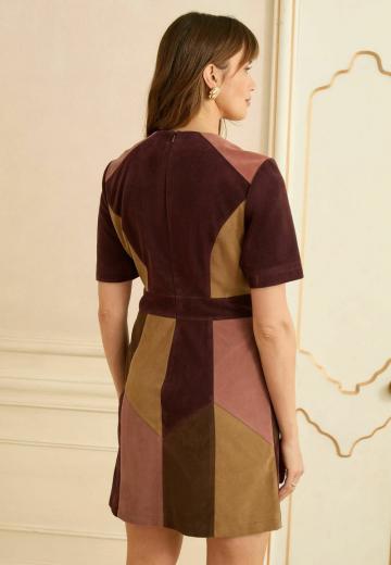 Короткое платье