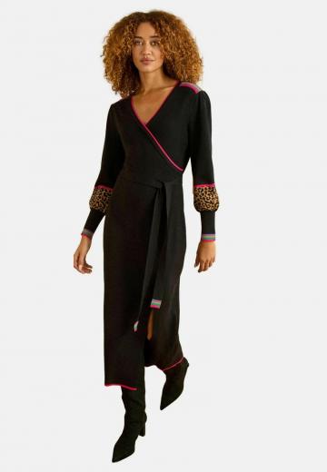 Вязаное платье