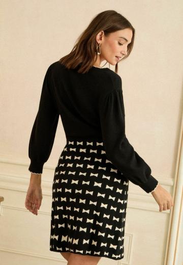 Вязаное платье