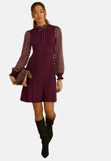 Вязаное платье