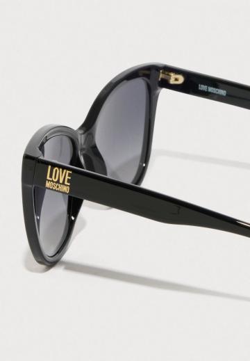 Солнечные очки