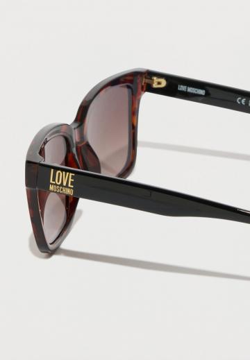 Солнечные очки