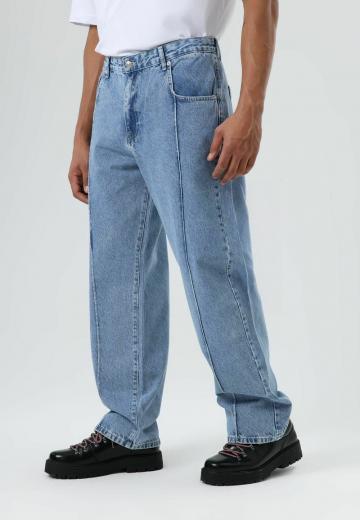 Прямые джинсы