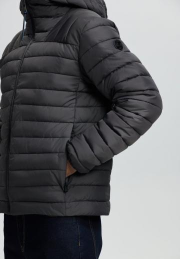 Зимняя куртка