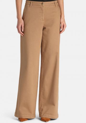 Клешеные джинсы