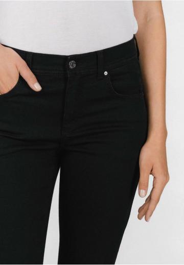 Короткие джинсы