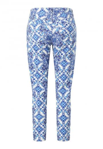 Короткие джинсы