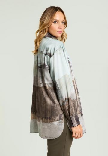 Атласная блузка