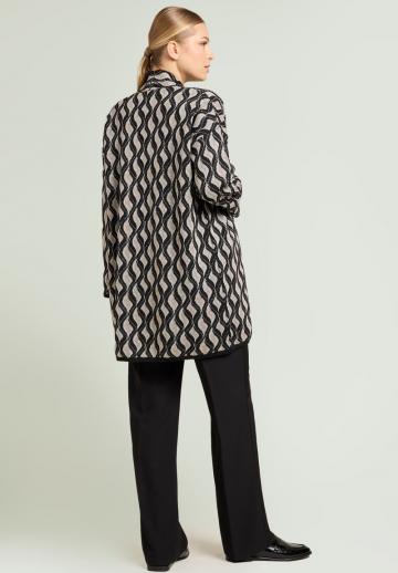 Жаккардовая вязаная кофта