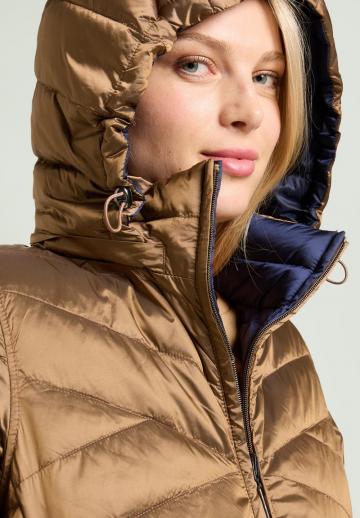 Зимняя куртка