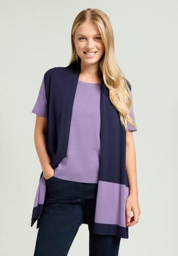 Длинный жилет