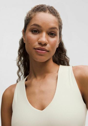 Спортивный топ