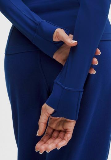 Спортивная куртка