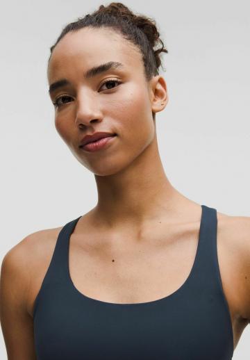 Спортивный бюстгальтер