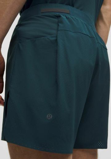 Спортивныве шорты