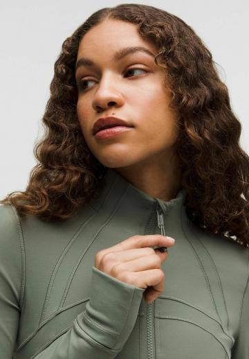 Спортивная толстовка