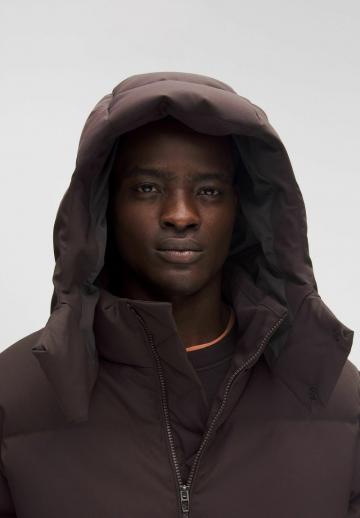 Зимняя куртка