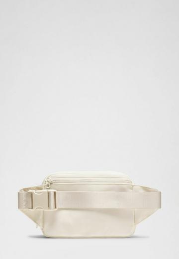 Сумка на пояс