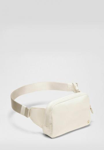 Сумка на пояс