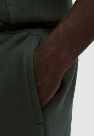 Спортивные штаны