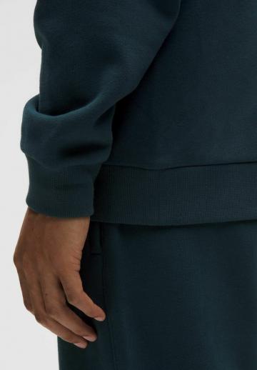 Спортивная кофта