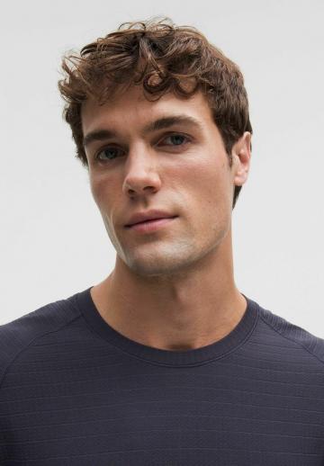 Спортивная майка