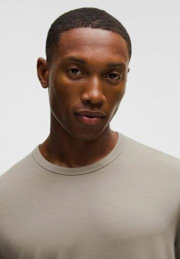 Спортивная майка