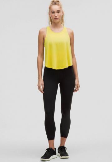 Спортивный топ