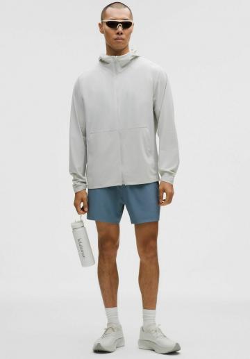 Спортивныве шорты