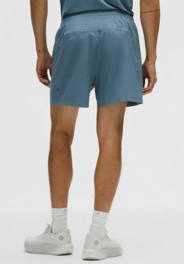 Спортивныве шорты