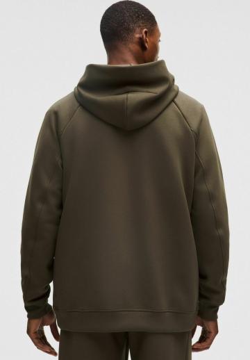 Спортивная кофта