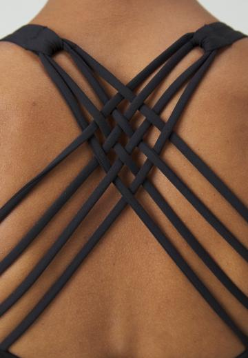 Бюстгальтер без косточек